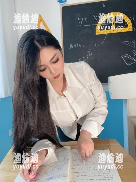 120斤的小王同学 微密圈 - 这些高清图片里的120斤的小王同学,蕾丝兔女郎可真是太会撩了!