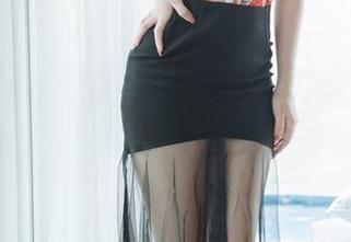 HuaYang花漾 – 最新写真集揭晓：小海臀Rena与蕾丝的秘密花园