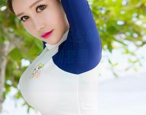 MiStar魅妍社 – 天台的阳光下，小狐狸Kathryn的原图和套图，是属于你的私密时光