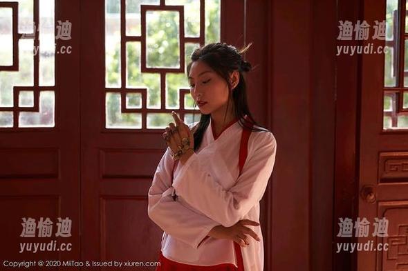 MiiTao蜜桃社-露西Lucy MiiTao蜜桃社 - 一秒钟的惊艳,露西Lucy女王的定制写真让我想大喊‘太美了’!