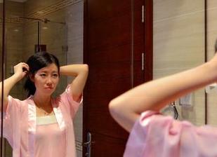 PANS – 仙儿的奶牛写真：来看看这家伙的原图魅力！