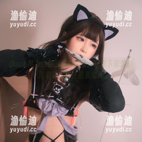 Quan冉有点饿 Quan冉有点饿的黑白画卷:网盘下载你的专属美学,留住最美瞬间。