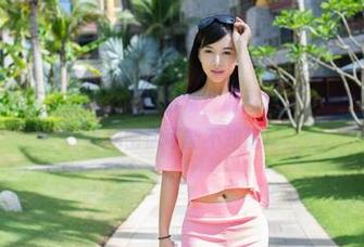 TuiGirl推女郎 – 王李丹尼的日常：原图如画，套图里藏的那些小秘密你可能不知道！
