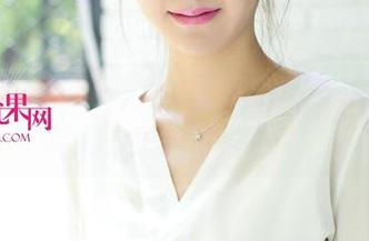 UGirls尤果网 – 乔依琳的新图包来了，油亮得像刚出炉的香饼！