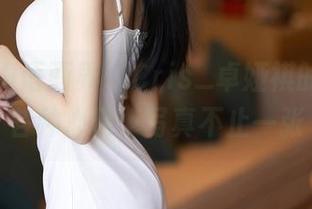 XIAOYU语画界 – Cris_卓娅祺的短裙，各种心情，写真不止一张