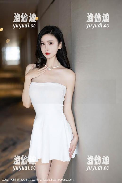 XIAOYU语画界-王馨瑶yanni XIAOYU语画界 - 王馨瑶yanni的黑丝美腿套图,光影下的神秘诱惑!