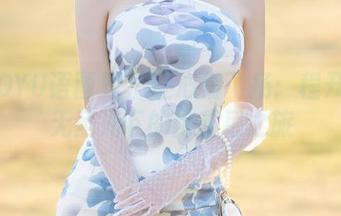 XIAOYU语画界 – 让心情飞扬：程开心在无圣光下的比基尼之旅