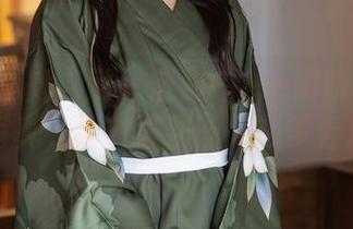 Xiuren秀人网 – 下载Elise谭晓彤的体操服写真，细节好到让人想多看几眼！