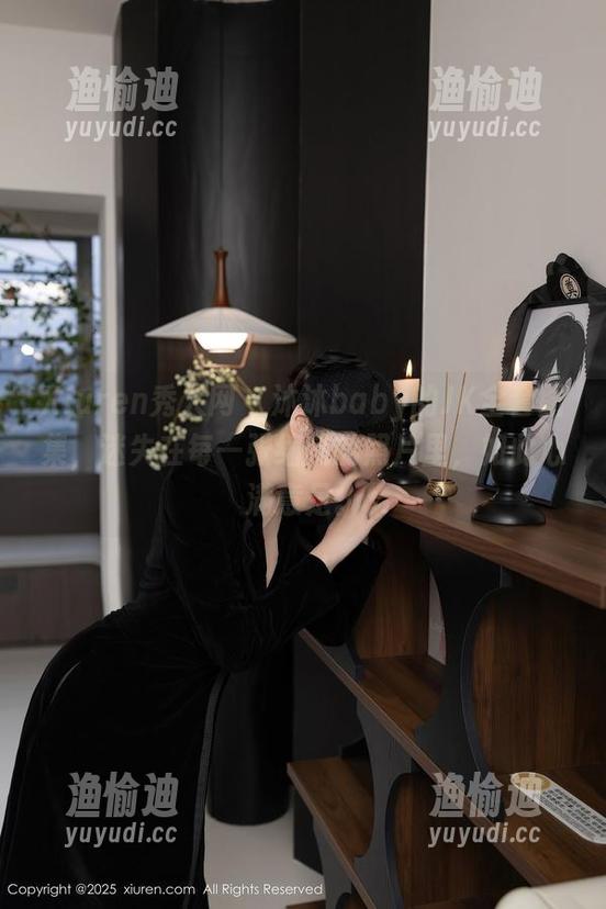 Xiuren秀人网 - 沐沐baby的JK全套图集，迷失在每一张细腻的照片里，如此心满意足。