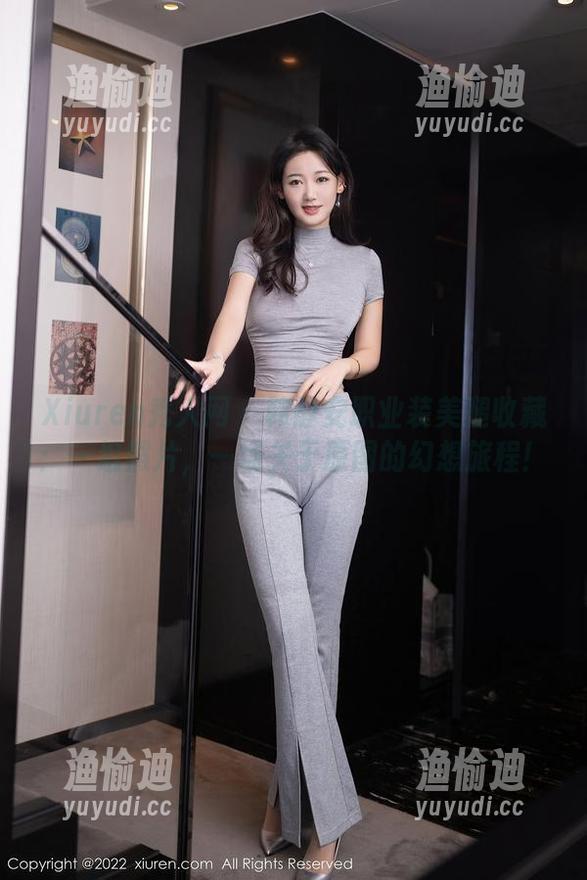 Xiuren秀人网-韩静安 Xiuren秀人网 - 韩静安职业装美腿收藏:一组照片,一场关于原图的幻想旅程!