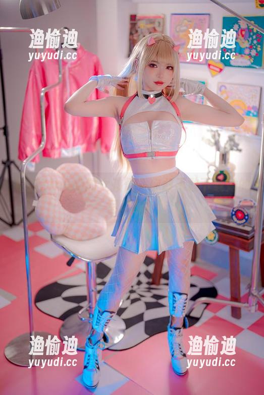 ZinieQ 看完ZinieQ的女孩们,你敢不敢下载她的写真集?
