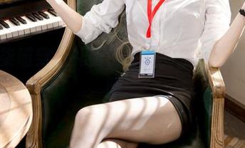 当九柒喵穿上礼服，写真的乐趣开启无极限！