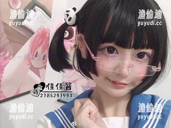 佳佳酱ovo 不一样的佳佳酱ovo!最新蓝色吊带体操服写真原图上线,快来看看!