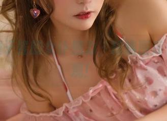发现凛子酱的女仆魅力，精选图库快来围观！