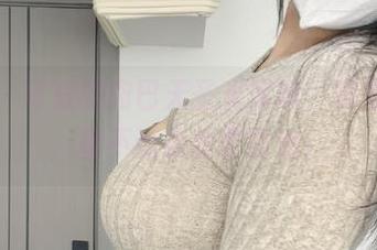 微密圈 – 可爱的肉巴无圣光写真，裤里丝迷雾，摸不透却想要靠近！