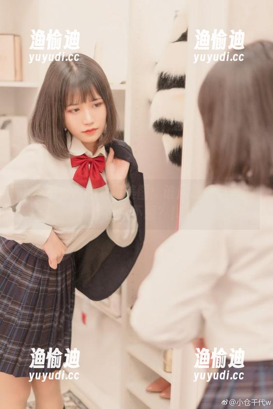 小仓千代w 小仓千代w的女神美图:谁还敢说自己的存在感不强?!