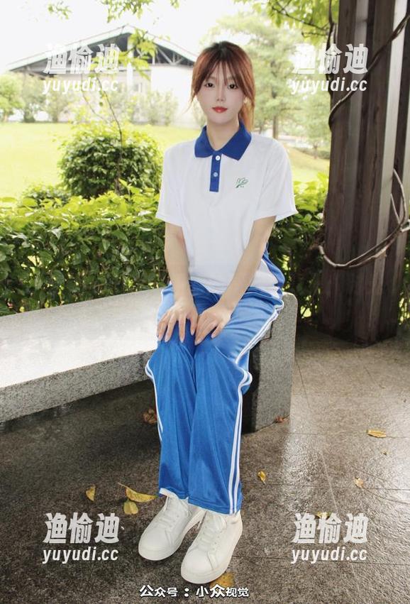 小众视觉-嘤嘤 小众视觉 - 嘤嘤姐姐的情绪写真集:时光流转中的感动精选