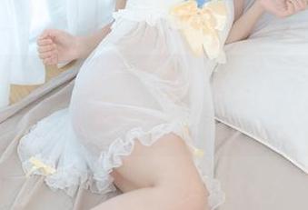 少女秩序 – 小鱼的丝滑瞬间：下载的冲动从图库开始
