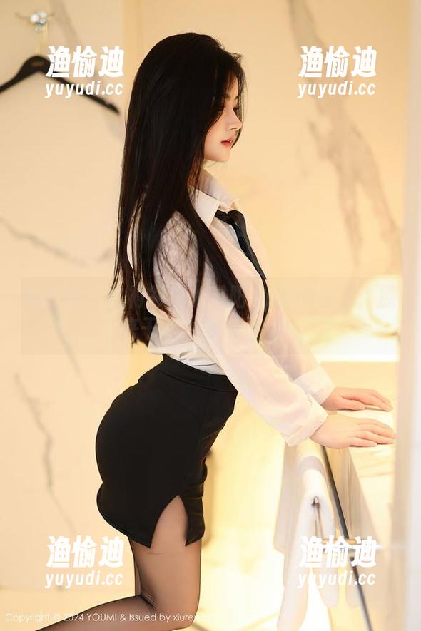 尤蜜荟 - 白衬衫里的易阳Silvia合集：原来干净也可以性感！