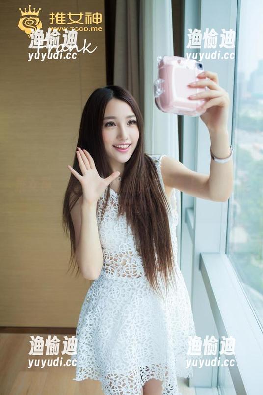 推女神-颖莹儿YY 推女神 - 颖莹儿YY的睡衣图集上线,无圣光守护你的小秘密