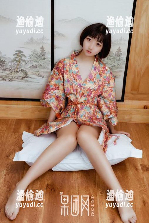果团网-龚玥菲 果团网 - 龚玥菲的浴缸传说:一集定制图集,泡出新境界!