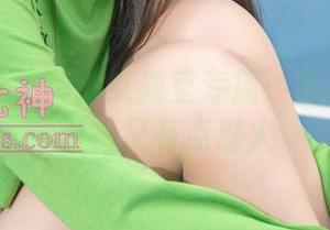 梦丝女神 – 莹仙女教室专属：私房美图耐看却又有点过火