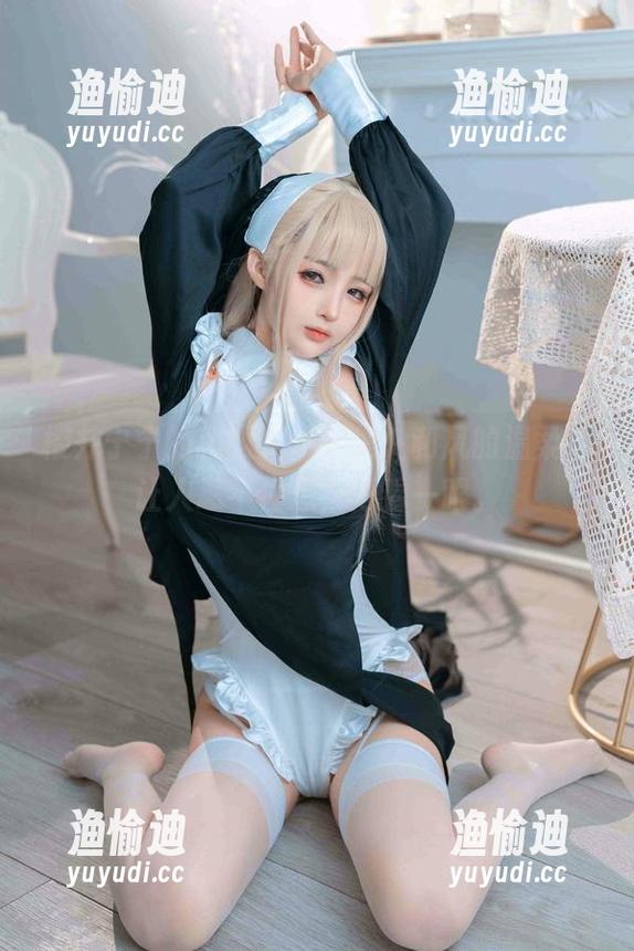 樱井宁宁 樱井宁宁的和服女仆合集:和风的温柔,让人忍不住想,再看一眼。