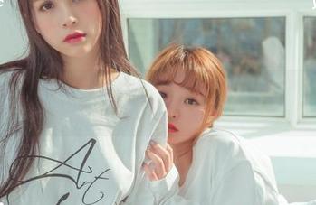 波萝社 – 喵喵喵！猫九酱Sakura的美图更新，油亮到你怀疑人生！