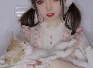 无圣光再见，洛可ss黑吊带作品完美诠释暗夜魅力。