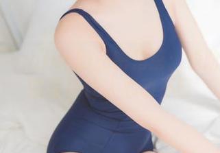 猫君君MaoJun的私密角落：杀阶秘书狐的写真让人心动不已