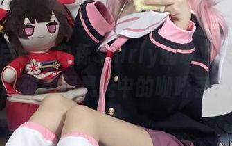 作品观后感：白栎Shirly的职业装是不是让你想起晨光中的咖啡香？