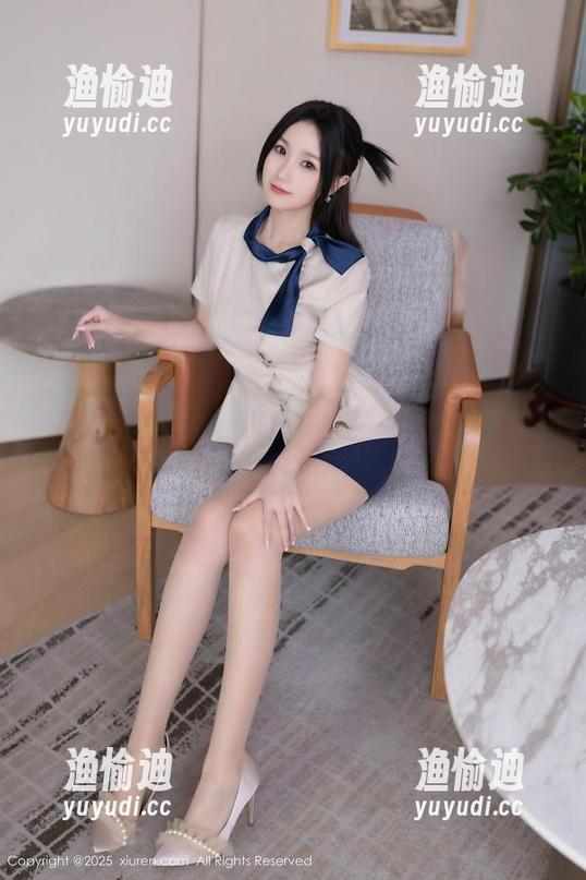 秀人网-唐安琪 秀人网 - 唱诗班老师系列:当唐安琪在图库里拥抱阳光