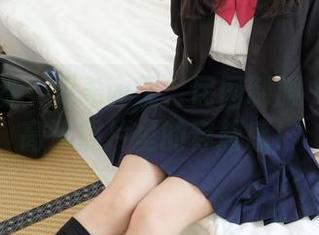 紧急企划 – 见希w说：民国制服＋白丝＝高清照片里的穿越感！