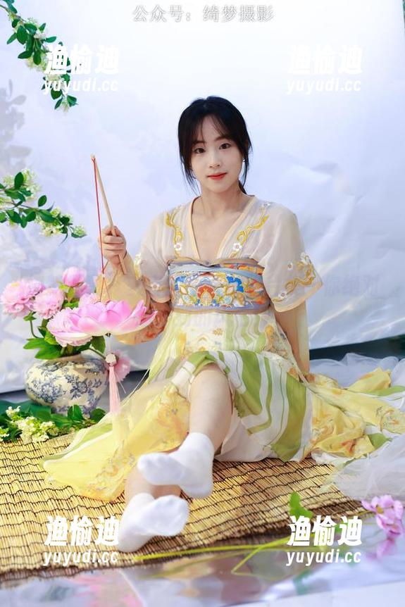 绮梦摄影-安吉拉 绮梦摄影 - 安吉拉的天台照片集:你绝对想不到的风格!