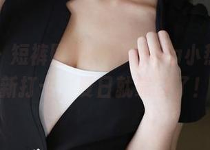 美媛馆 – 短裤图册：Angela小热巴的清新打卡，夏日就靠它了！