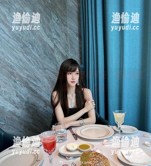 腐团儿Ikaros 腐团儿Ikaros的花嫁写真专场,福利源源不断,你准备好了吗?