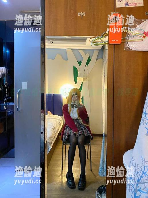 芋圆侑子 在芋圆侑子姐姐的精选作品集中,找寻那一份悸动