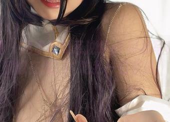 微密圈 – 网盘里的葱油饼er和服写真：每张都像在说，“吃我一口快逃！”