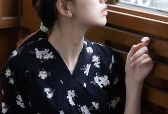 袜啵啵 – 美图大放送！小甜豆与她的白棉袜子，暖意满满啊！