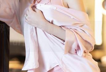 语画界 – 白色吊裙下的秘密，杨晨晨sugar的肉丝套图不容错过