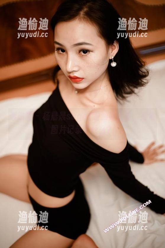 轰趴猫 - 杨晨晨sugar的油亮人生：高清图片记录了什么？