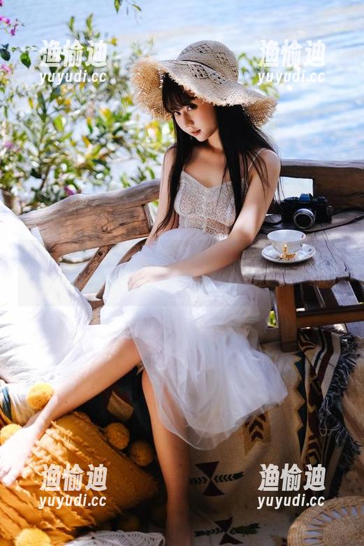 镜酱 高清资源一探究竟:镜酱不知梦的制服风采
