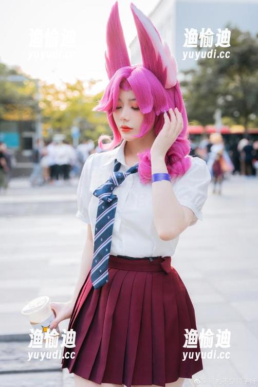 阿九从不咕咕 在阿九从不咕咕的白丝写真集中找到的独特资源,真是目不暇接!